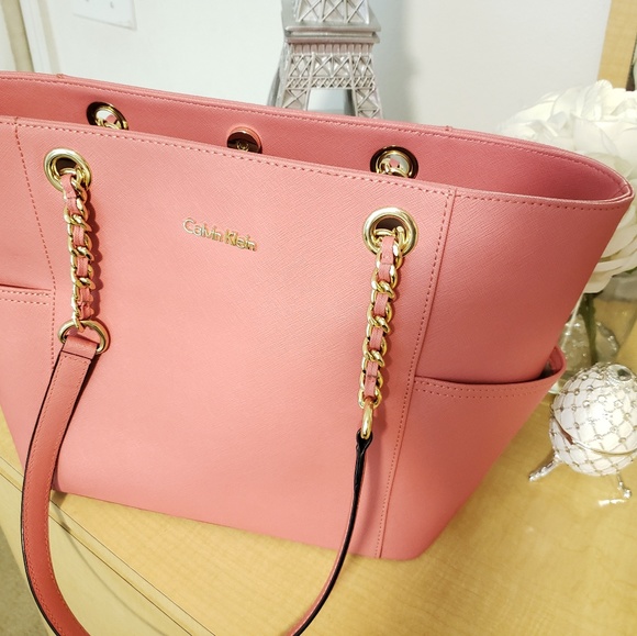 pink and gold purse